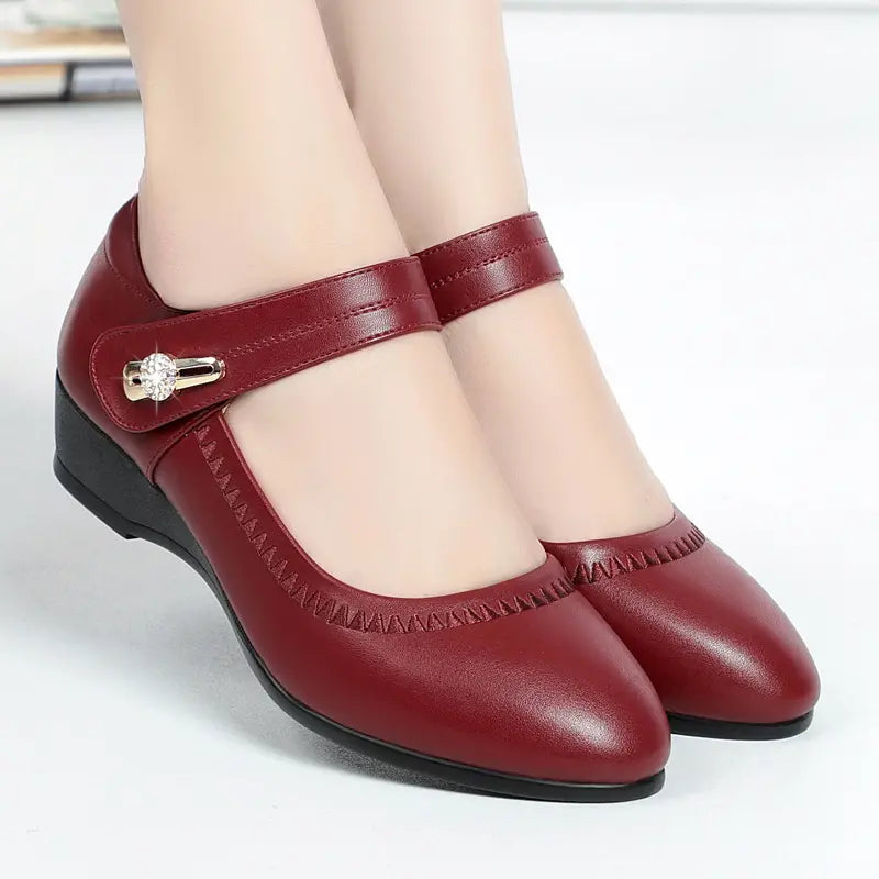 Esme Mid-Heel Pumps