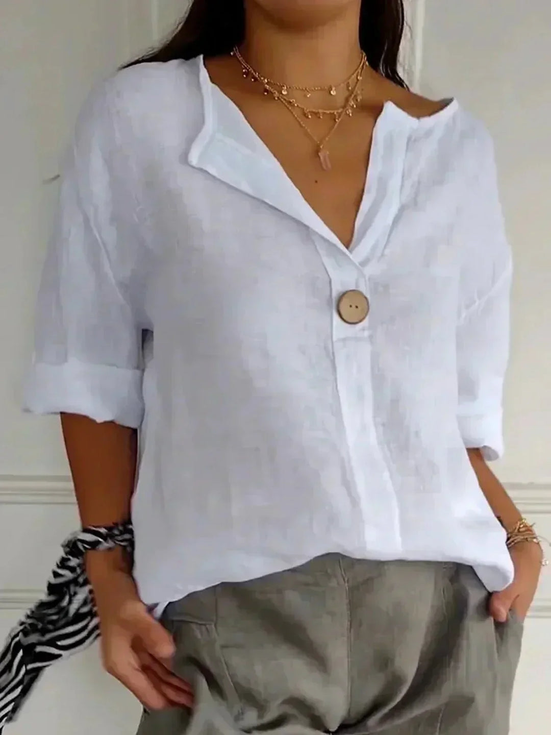 Elise | Relaxed V-Neck Top