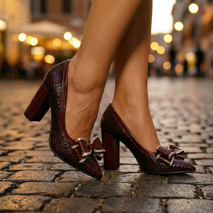 Isla Pointed Pump