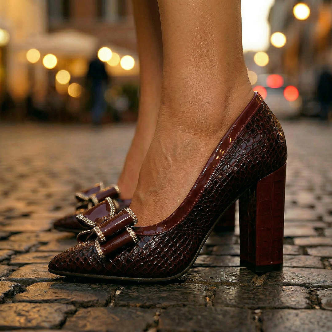 Isla Pointed Pump