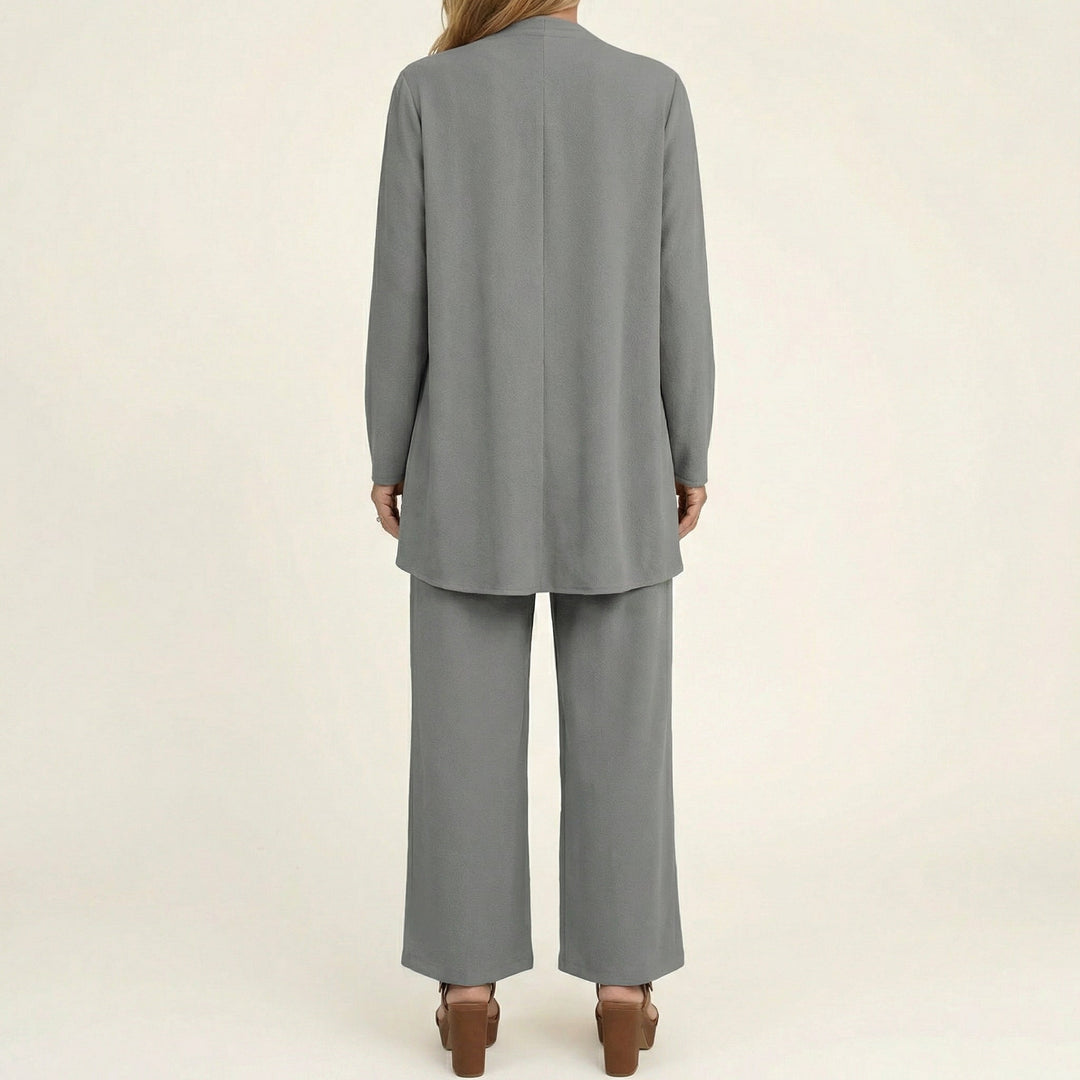 Avery Three-Piece Set