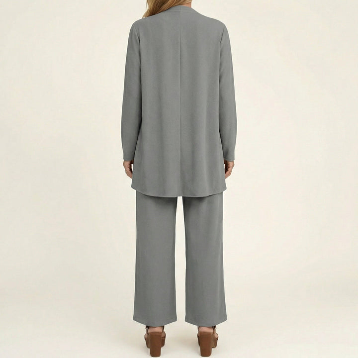 Avery Three-Piece Set