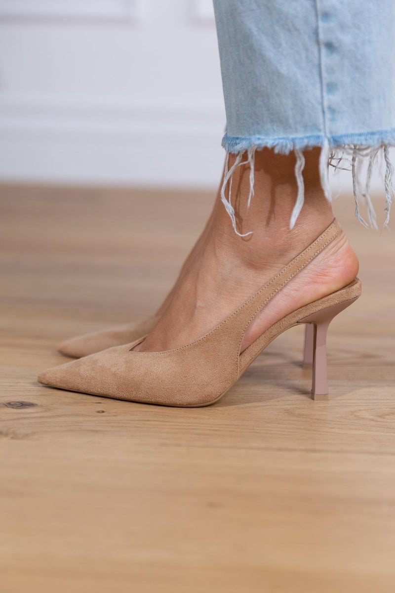 Isla Cushioned Pumps